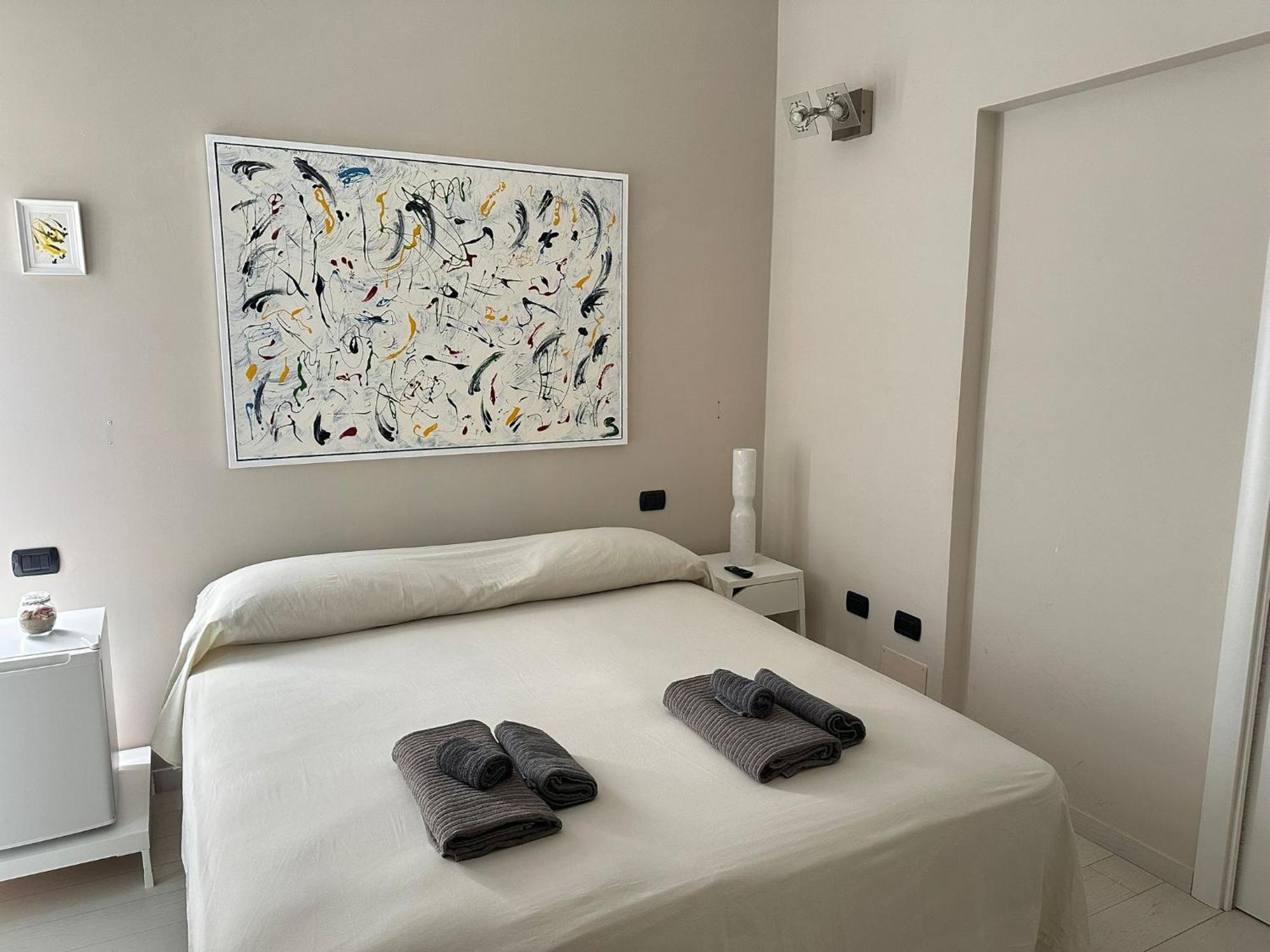Le suites MaOr Gaète Extérieur photo